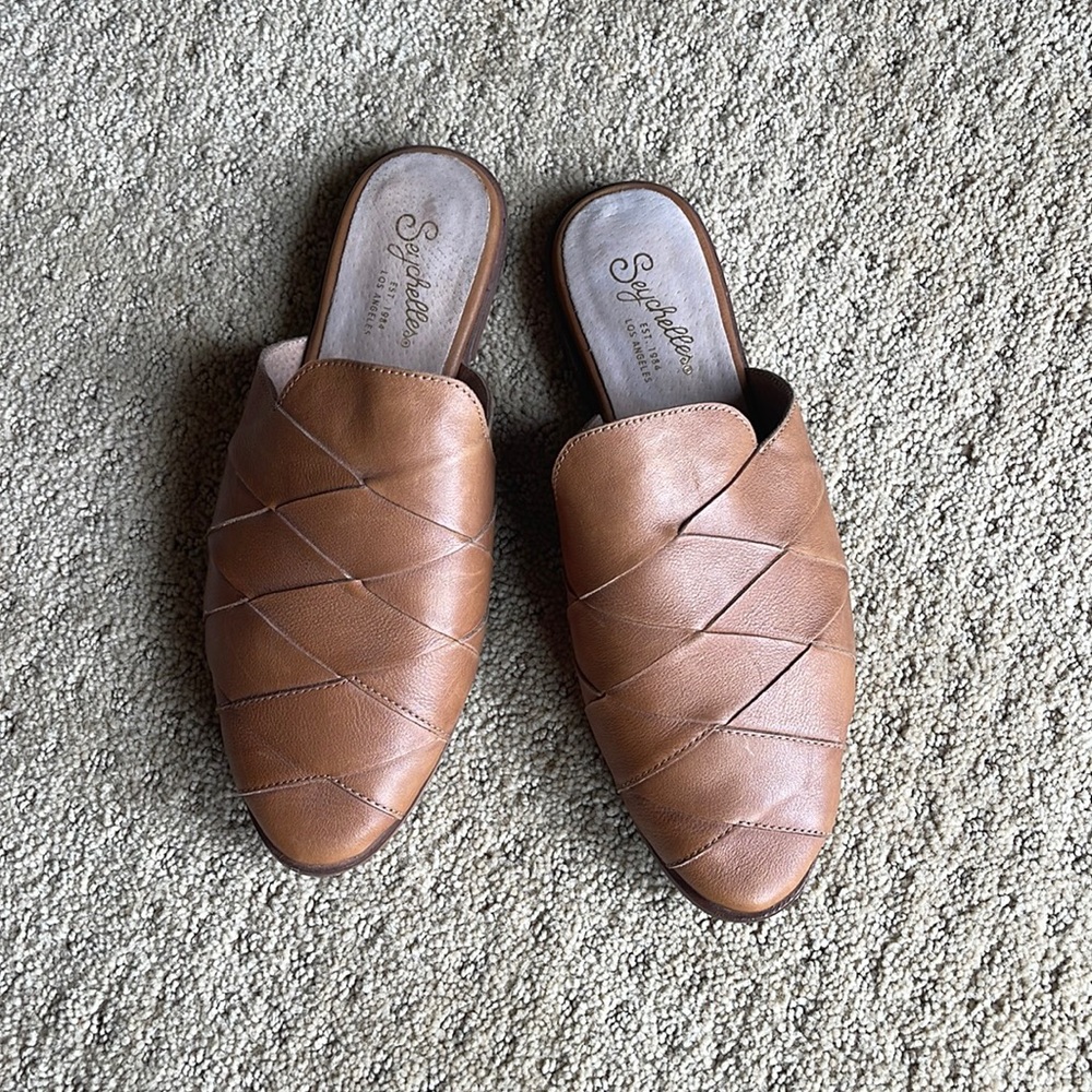 Seychelles Survival Woven Mule